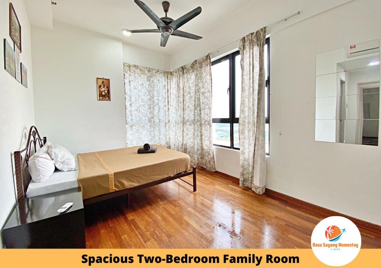 Rasa Sayang Homestay @ I-Soho, I-City Shah Alam Phòng bức ảnh